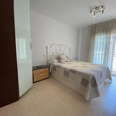Kerstin Bruns- Apt Maritim Тосса-де-Мар